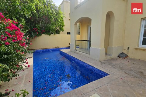 Villetta a schiera in affitto a Dubai, EAU 2 camere da letto, 212.4 mq. № 714954 - foto 17