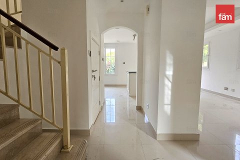 Villetta a schiera in affitto a Dubai, EAU 2 camere da letto, 212.4 mq. № 714954 - foto 6