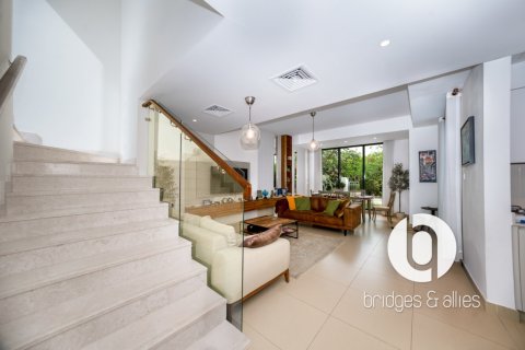 Villa til salg i Dubai Hills Estate, Dubai, UAE 3 soveværelser, 212 kvm № 719372 - foto 4