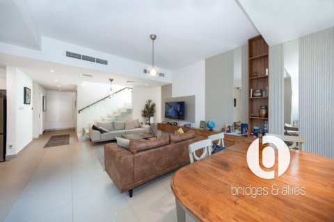 Villa til salg i Dubai Hills Estate, Dubai, UAE 3 soveværelser, 212 kvm № 719372 - foto 5