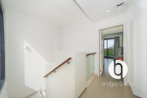 Villa til salg i Dubai Hills Estate, Dubai, UAE 3 soveværelser, 212 kvm № 719372 - foto 16