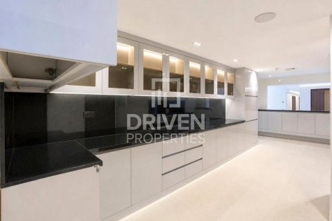 Apartemen di Jumeirah Beach Residence, Dubai, UEA 4 kamar tidur, 271.37 m2 nomor 759509 - foto 16