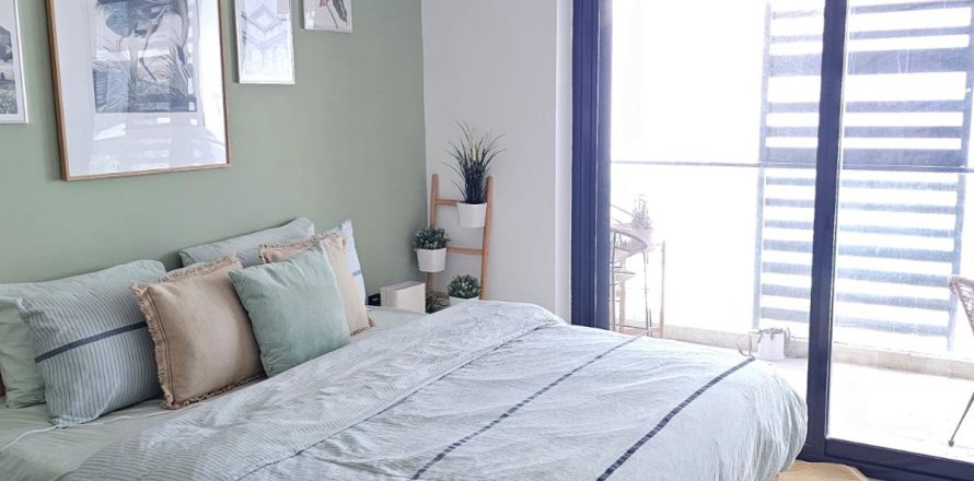 Apartamento em Dubai, EAU 1 quarto, 79.3 m2 № 740459