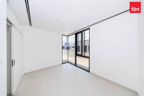 Városi lakóépület itt: Jebel Ali, Dubai, EAE, 5 hálószoba, 261 m², azonosító: 740463 - fénykép 1