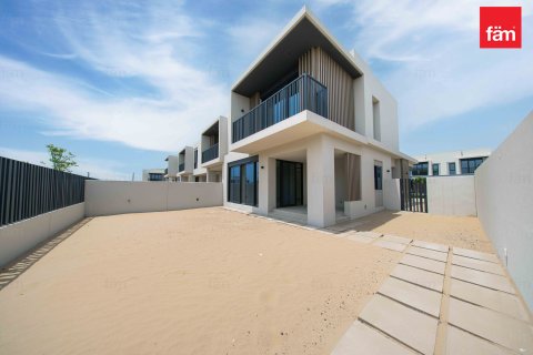 Villetta a schiera a Jebel Ali, Dubai, EAU 5 camere da letto, 261 mq. № 740463