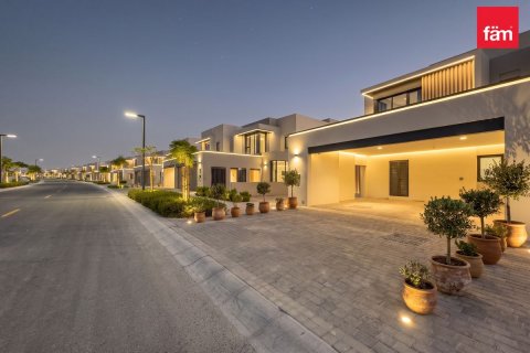 Māja Jebel Ali, Dubaijā, AAE 4 istabas, 261 m2 Nr. 740463 - attēls 1