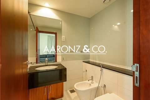 Apartament de închiriat în Dubai Marina, Dubai, EAU 2 dormitoare, 119 mp. №689599 - poză 12