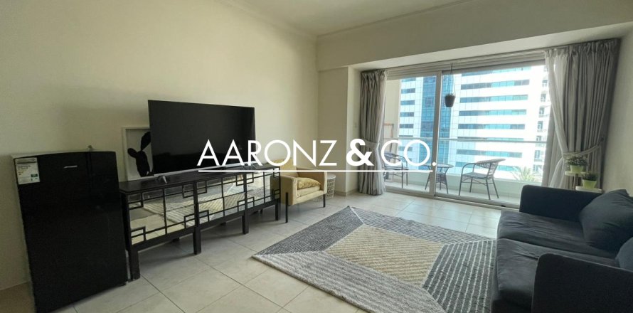 Appartamento a Dubai Marina, Dubai, EAU 2 camere da letto, 119 mq. № 689599