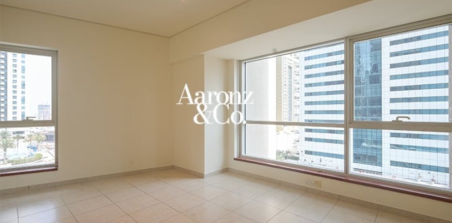 Apartment in Dubai Marina, UAE 2 bedrooms, 119 sq.m. № 689599