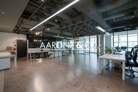 Oficiu de închiriat în Dubai Marina, Dubai, EAU 367 mp.  №689603 - poză 2