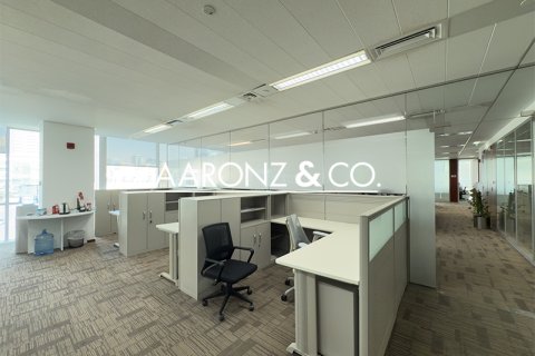 Ured u gradu Sheikh Zayed Road, Dubai, UAE 557 m2 Br. 689602 - Slika 6