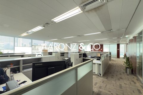 Ured u gradu Sheikh Zayed Road, Dubai, UAE 557 m2 Br. 689602 - Slika 1