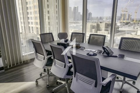 Escritório para arrendamento em Dubai, EAU 115 m2 № 633371 - foto 1