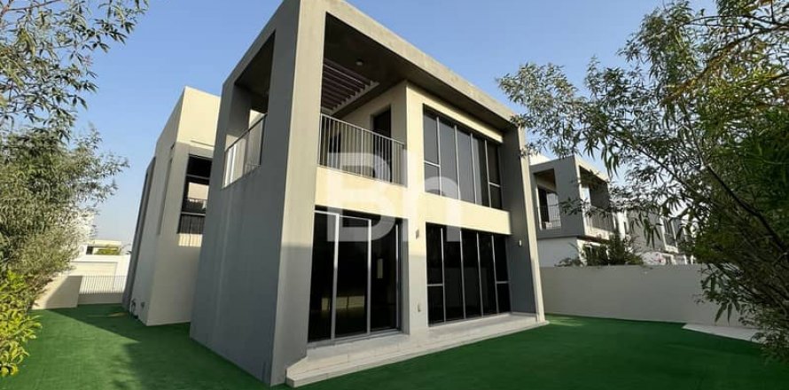 Vilë në Dubai Hills Estate, Emiratet e Bashkuara Arabe 4 dhoma gjumi, 443 m2. № 643807