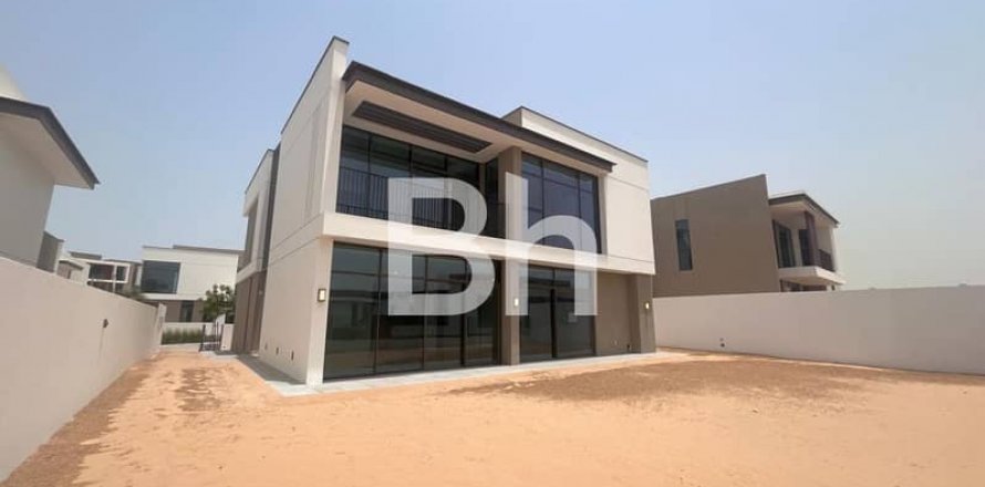 Villa in Al Furjan, Dubai, VAE 4 slaapkamers, 602 vr.m. nr 643806
