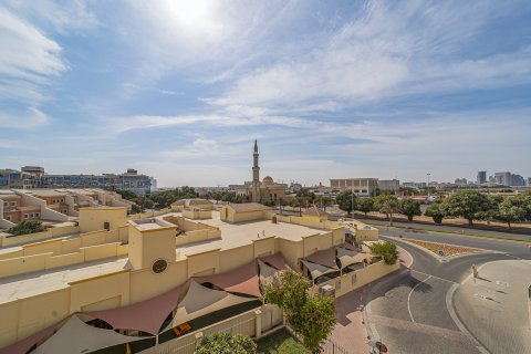 Apartment in Motor City, Dubai, UAE 1 bedroom, 87.45 sq.m. № 749226 - photo 11