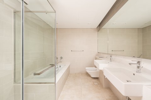 Apartment til salg i Dubai, UAE 2 soveværelser, 149.94 kvm № 749225 - foto 8