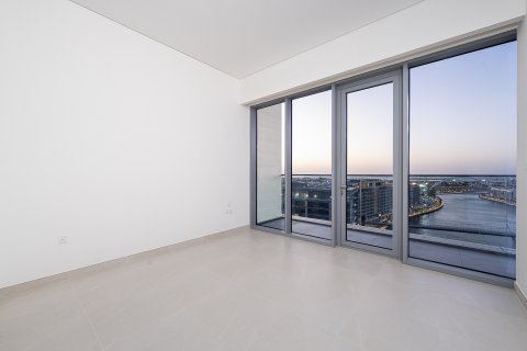 Apartment til salg i Dubai, UAE 2 soveværelser, 149.94 kvm № 749225 - foto 3