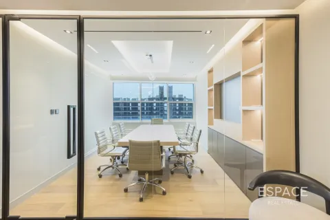 دفتر برای فروش در  Jumeirah Lake Towers، Dubai، امارات متحده عربی  157 متر مربع ، شماره 659868 - تصویر 2