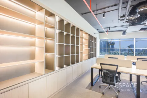 دفتر برای فروش در  Jumeirah Lake Towers، Dubai، امارات متحده عربی  157 متر مربع ، شماره 659868 - تصویر 14