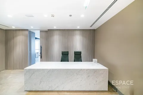 دفتر برای فروش در Jumeirah Lake Towers، Dubai، امارات متحده عربی 134 متر مربع ، شماره 659867 - تصویر 1