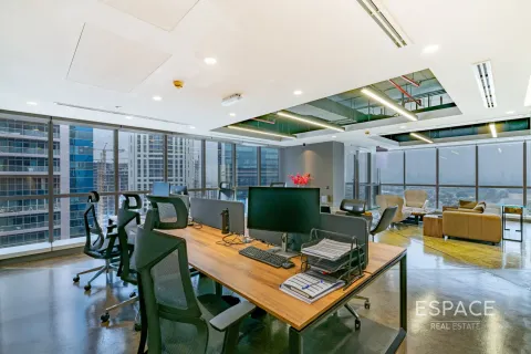 دفتر برای فروش در Jumeirah Lake Towers، Dubai، امارات متحده عربی 134 متر مربع ، شماره 659867 - تصویر 12