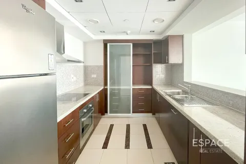 Пәтер Дубай Марина, БАӘ-да 1 жатын бөлме, 89 м² № 659869 - фото 10