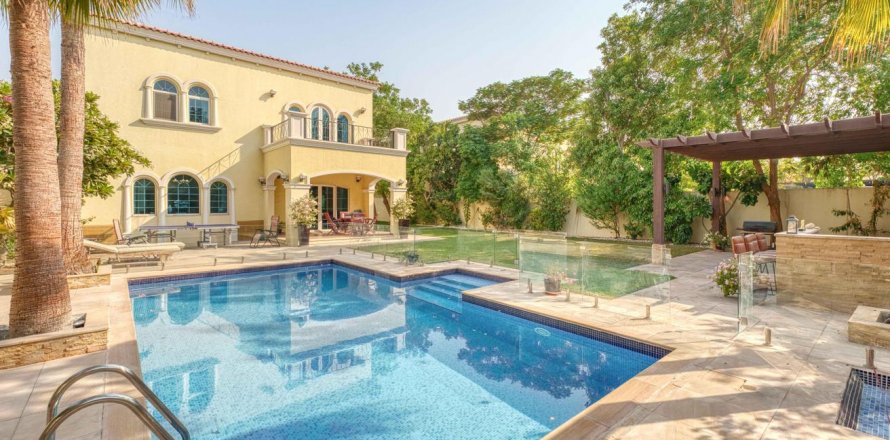 Willa w Jumeirah Park, Dubai, ZEA 3 sypialnie, 806 mkw. nr 642095