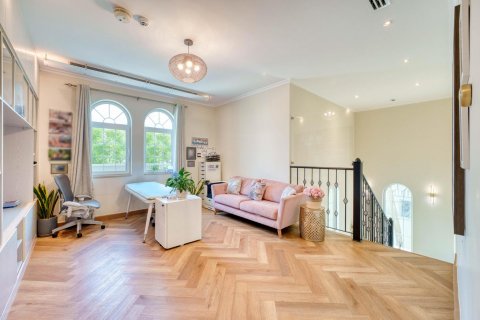 Willa do wynajęcia w Jumeirah Park, Dubai, ZEA 3 sypialnie, 806 mkw., nr 642095 - zdjęcie 14