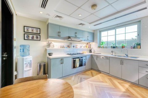 Willa do wynajęcia w Jumeirah Park, Dubai, ZEA 3 sypialnie, 806 mkw., nr 642095 - zdjęcie 10