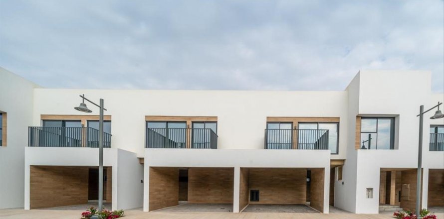 Maison de ville à Arabian Ranches 3, Dubai, EAU: 3 chambres, 128 m2 № 642091