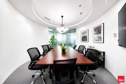 Office in Dubai, UAE 102 sq.m. № 678930 - photo 3