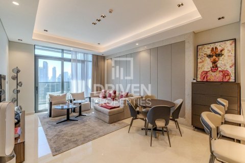 Lägenhet till försäljning i Business Bay, Dubai, UAE 1 sovrum, 77.02 kvm Nr. 744356 - fotografi 3