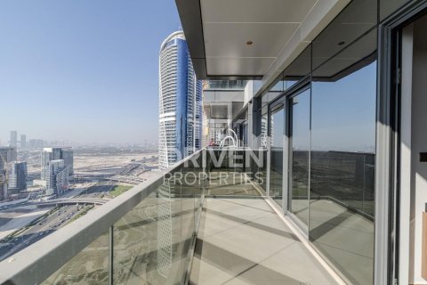 Lägenhet till försäljning i Business Bay, Dubai, UAE 1 sovrum, 77.02 kvm Nr. 744356 - fotografi 16
