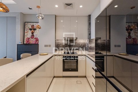 Lägenhet till försäljning i Business Bay, Dubai, UAE 1 sovrum, 77.02 kvm Nr. 744356 - fotografi 12