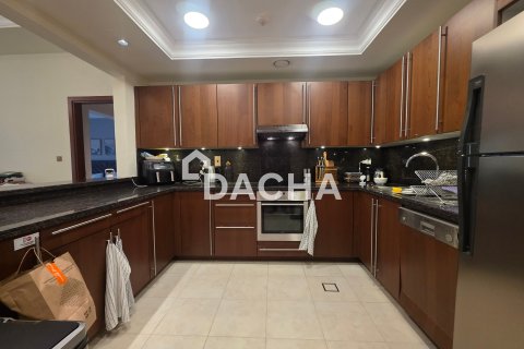Apartman u gradu Palm Jumeirah, Dubai, UAE 2 spavaće sobe, 160 m2 Br. 740569 - Slika 11