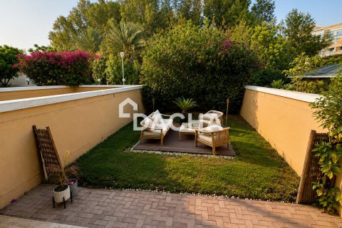 Kuća u nizu u gradu Jumeirah Village Triangle, Dubai, UAE 1 spavaća soba, 152 m2 Br. 740571 - Slika 18