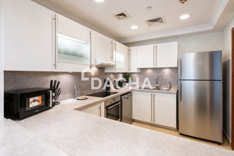 Apartemen di Palm Jumeirah, Dubai, UEA 1 kamar tidur, 121 m2 nomor 740575 - foto 4