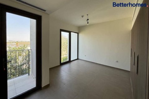 Vilă de închiriat în Tilal Al Ghaf, Dubai, EAU 3 dormitoare, 200 mp.  №643870 - poză 12