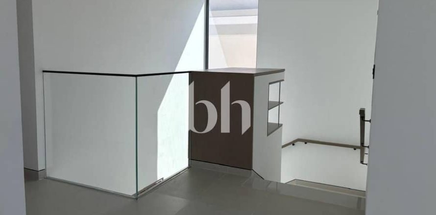 Huvila Tilal Al Ghaf, Dubai, Arabiemiraatit 4 makuuhuonetta, 438 m2 № 643867