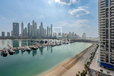 Dubai Harbour, Dubai, UAE의 임대용 아파트 침실 3개, 178.19제곱미터 번호 744797 - 사진 2