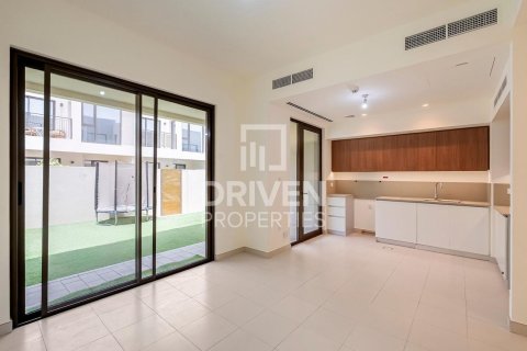 Vila di Dubai South (Dubai World Central), Dubai, UEA 3 kamar tidur, 137.78 m2 nomor 744795 - foto 12