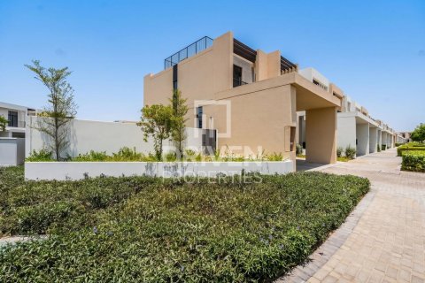 Vila di Dubai South (Dubai World Central), Dubai, UAE 4 bilik tidur, 328.04 meter persegi № 744794 - foto 2