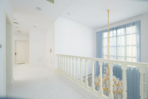 Снять в аренду виллу в Джумейра, Дубай, ОАЭ 7 спален, 826.84м2, № 750753 - фото 7