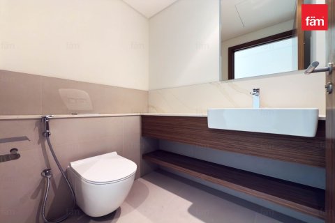 דירה למכירה ב Dubai, איחוד האמירויות  3 חדרי שינה, 154.5 מ"ר, מספר 687424 - תמונה 16