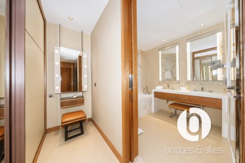 Appartement à louer à Downtown Dubai (Downtown Burj Dubai), Dubai, EAU 2 chambres, 114 m2 № 763932 - photo 19