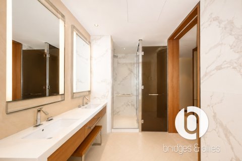 Appartement à louer à Downtown Dubai (Downtown Burj Dubai), Dubai, EAU 2 chambres, 114 m2 № 763932 - photo 18