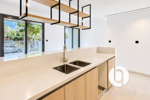 Üürile anda ridamaja asukohaga Tilal Al Ghaf, Dubai, AÜE: 3 magamistoaga, 202 m² Nr 763931 - pilt 6