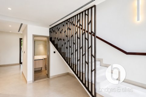 Üürile anda ridamaja asukohaga Tilal Al Ghaf, Dubai, AÜE: 3 magamistoaga, 202 m² Nr 763931 - pilt 8