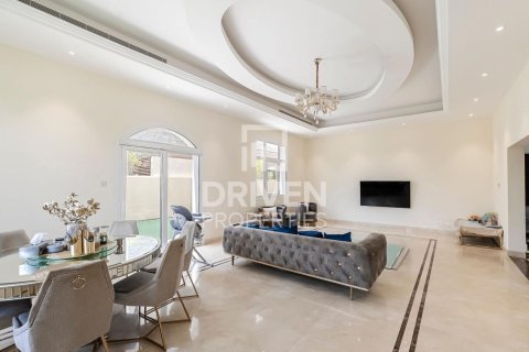 Villa in The Villa, Dubai, UAE 5 bedrooms, 743 sq.m. № 655520 - photo 6